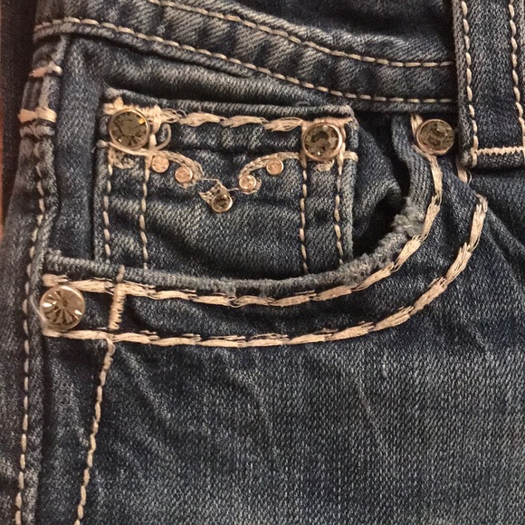 Miss Me Jeans - Picture 2 of 3